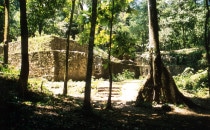 kleiner, abgelegener Tempel in Palenque