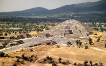 Pyramid of the Moon in Teotihuacán