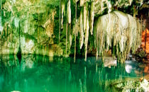 Cenote Dzitnup in Valladolid, Mexiko