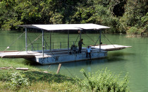 ferry at the Mopán river