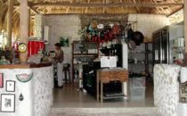 Ni'tun kitchen - Bungalow, Lake Petén Itzá, Guatemala